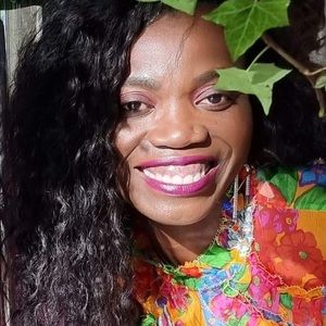 Meet your Posher, Tina